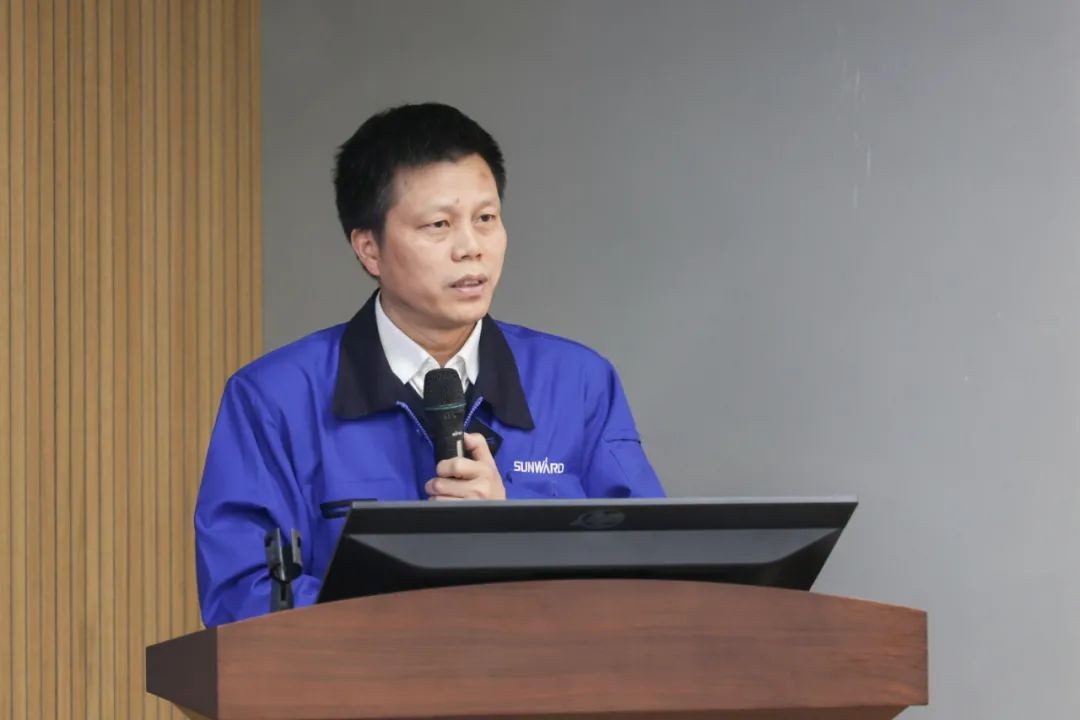 2021中国（长沙）国际工程机械设计大赛暨“设计之星”评选活动币游国际智能组“立异设计事情营”开营啦！