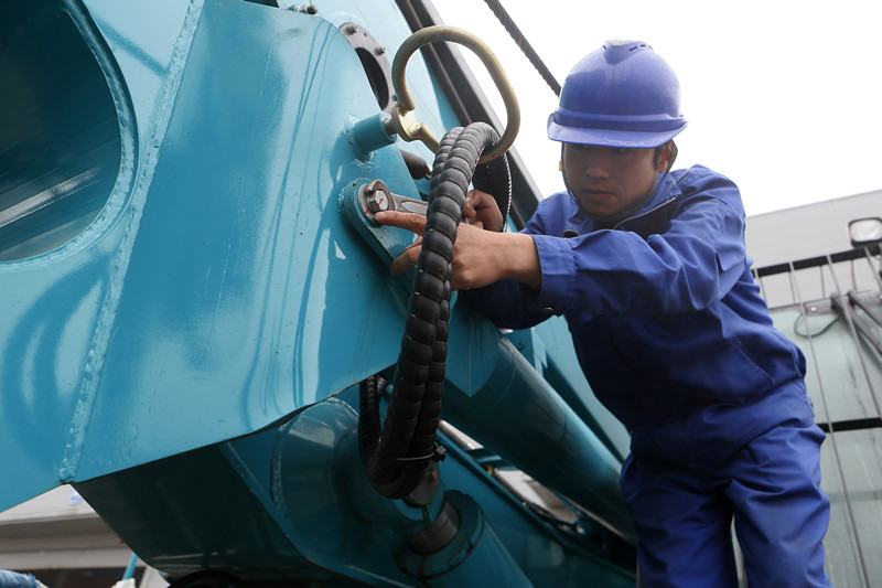 “有问题，，，，，找售后” 他用周密效劳征服