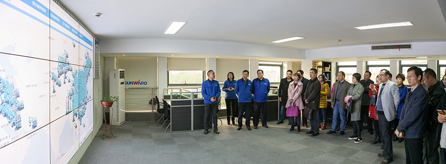 湖南省国防发动研究性演习参演向导莅临币游国际智能