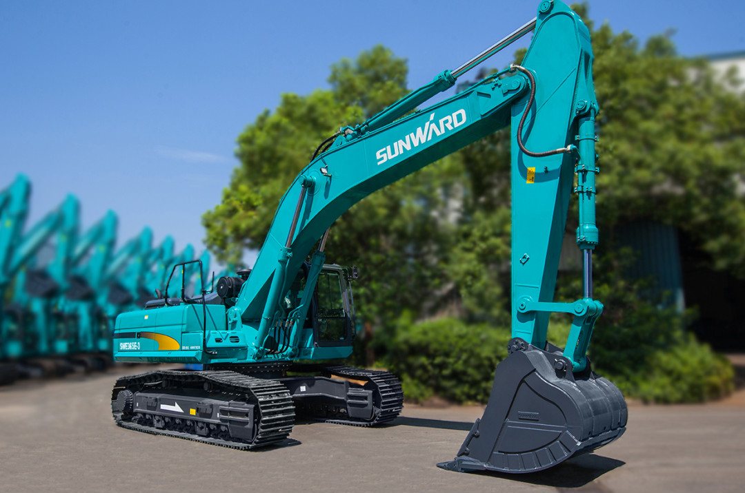 以先导式立异实现挖掘机从无到有，，，，，从小到大，，，，，从大到强！