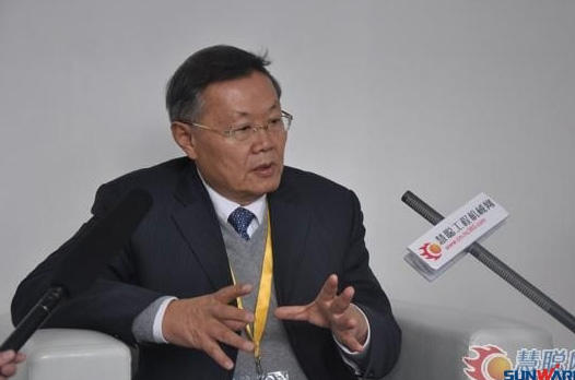 【宝马访谈】币游国际智能董事长何清华教授