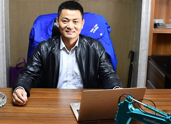 人生浮沉如梦，，，，，，携手币游国际勇攀事业巅峰