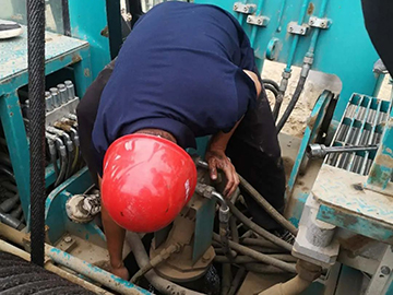 顶酷暑 走沙漠 2021年币游国际智能全球效劳万里行走进新疆