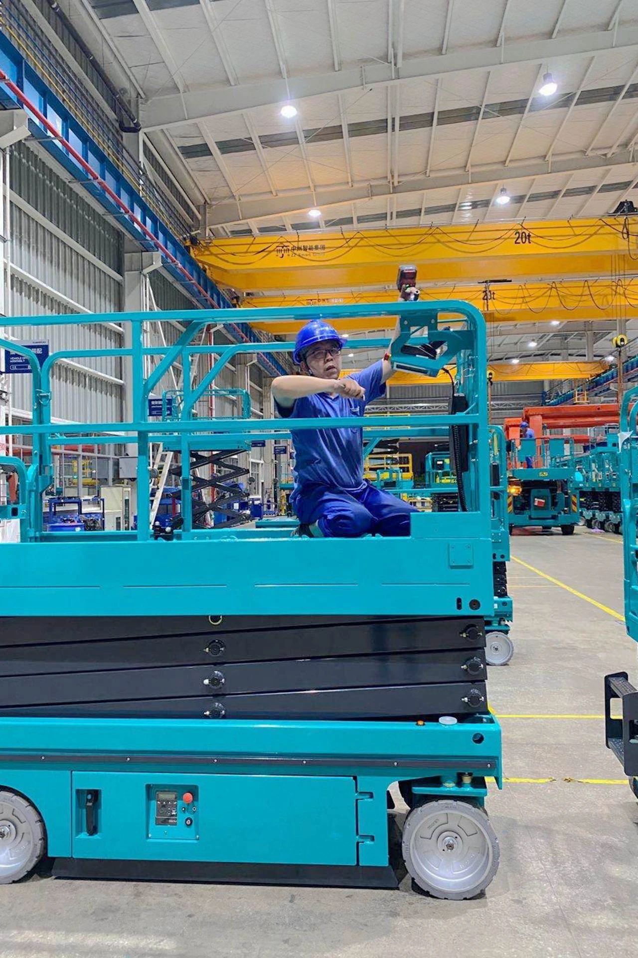 币游国际智能“蓝精灵”们在通俗岗位的坚守与贡献