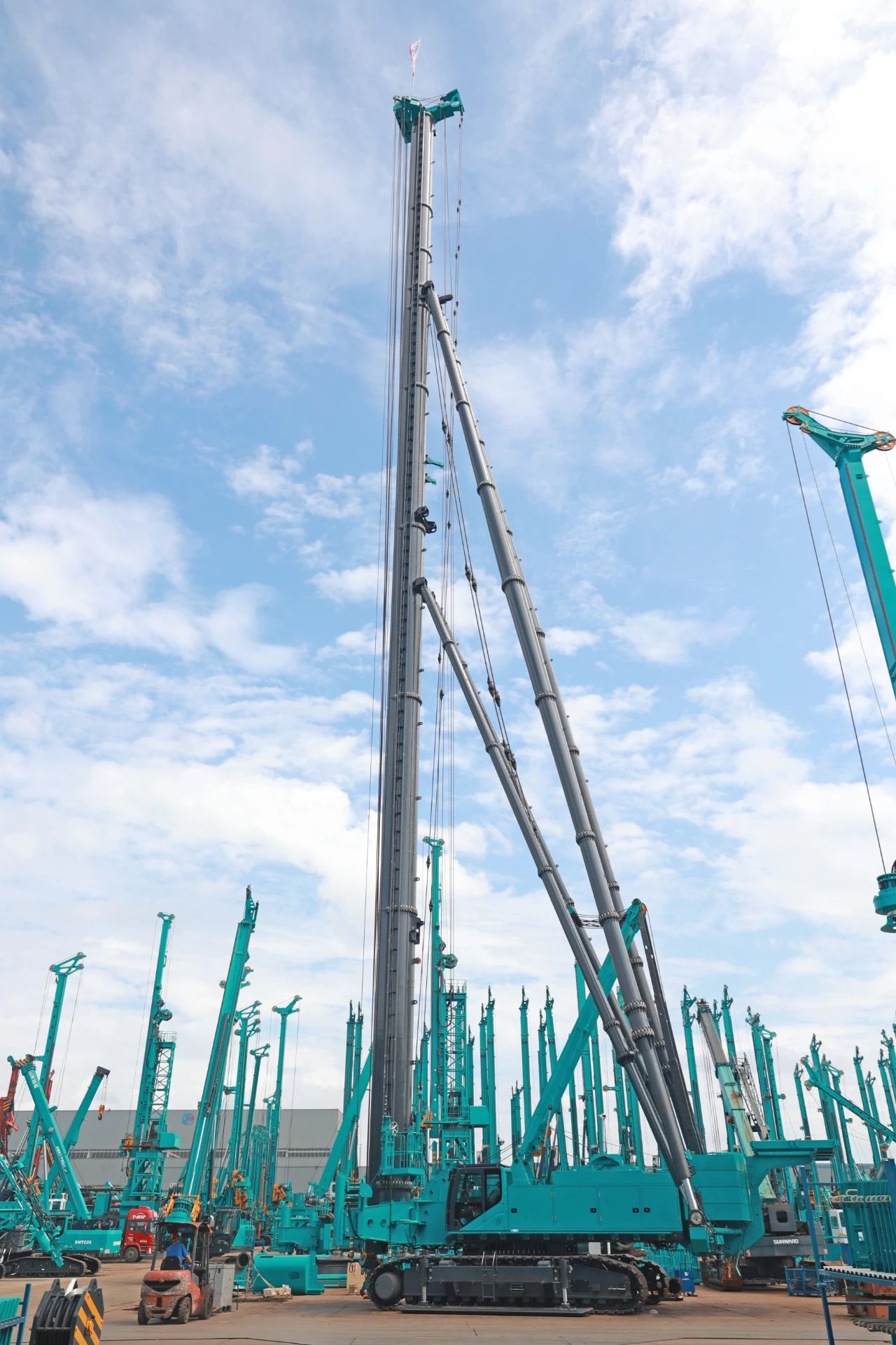 新品来了！看币游国际智能超等桩架怎样⊙∪”操胜券