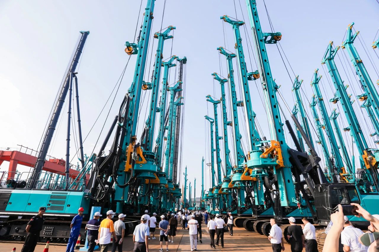 逛展超热闹！币游国际智能效果展示会高能名时势来袭