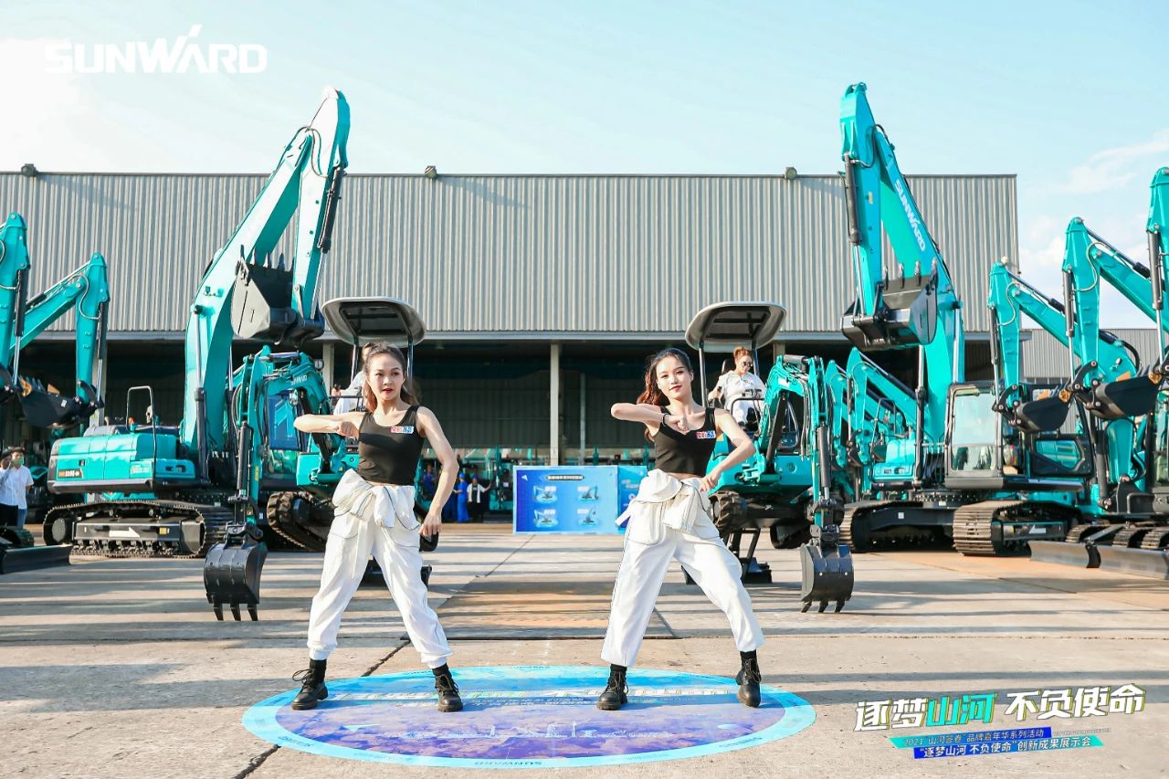 逛展超热闹！币游国际智能效果展示会高能名时势来袭