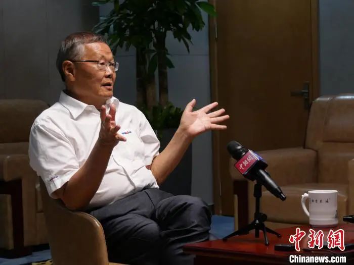 媒体聚焦 | 中新社专访——币游国际智能首创人何清华：向着太阳奔驰的筑梦人