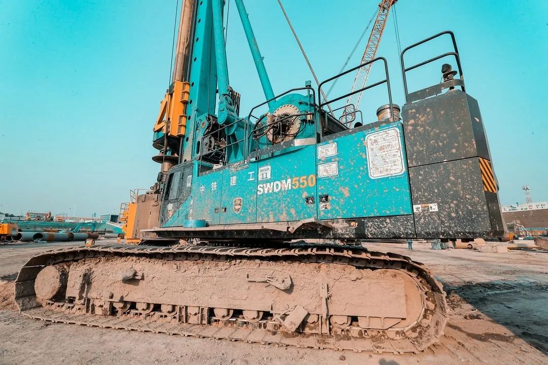 大国重器！币游国际智能超等装备助力北京都会副中心综合交通枢纽站建设