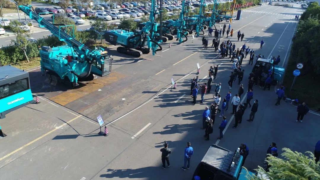 全球首创5G+智能钻机重磅宣布，，，，，，币游国际智能倾力打造绿色智慧矿山成套装备