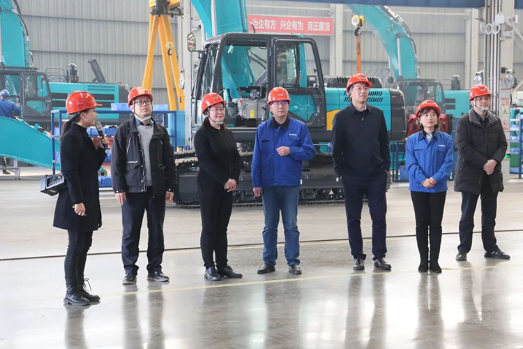 中国上市公司协会党委委员、副秘书长刘翠兰一行调研币游国际智能