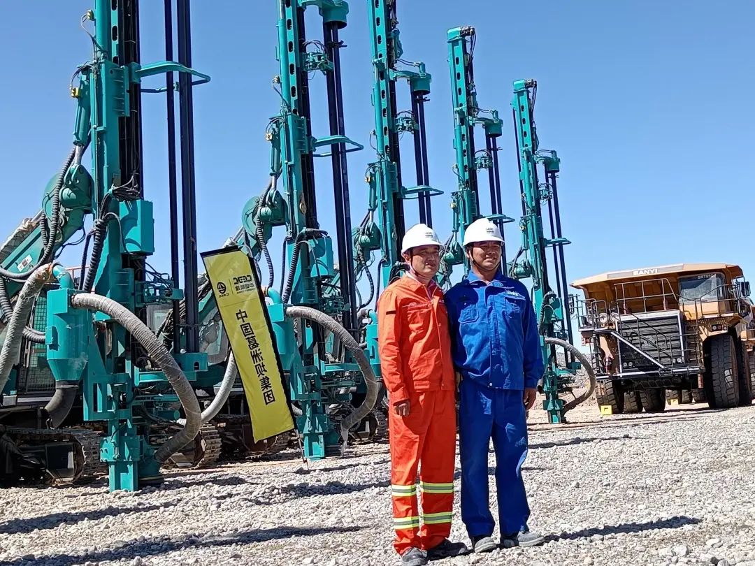 疫情当下，，，逆行非洲——币游国际智能凿岩装备团队外洋效劳纪实