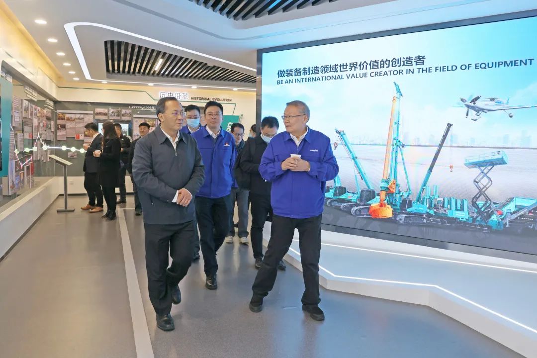 卢一先考察调研币游国际智能