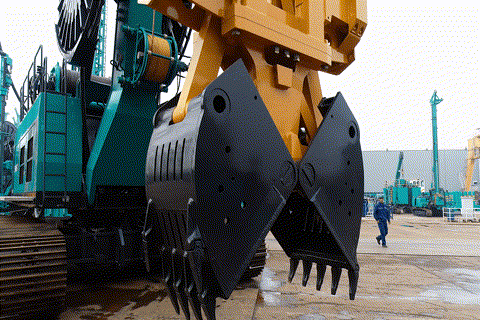 打造“明星产品”！币游国际智能地下一连墙液压抓斗乐成宣布