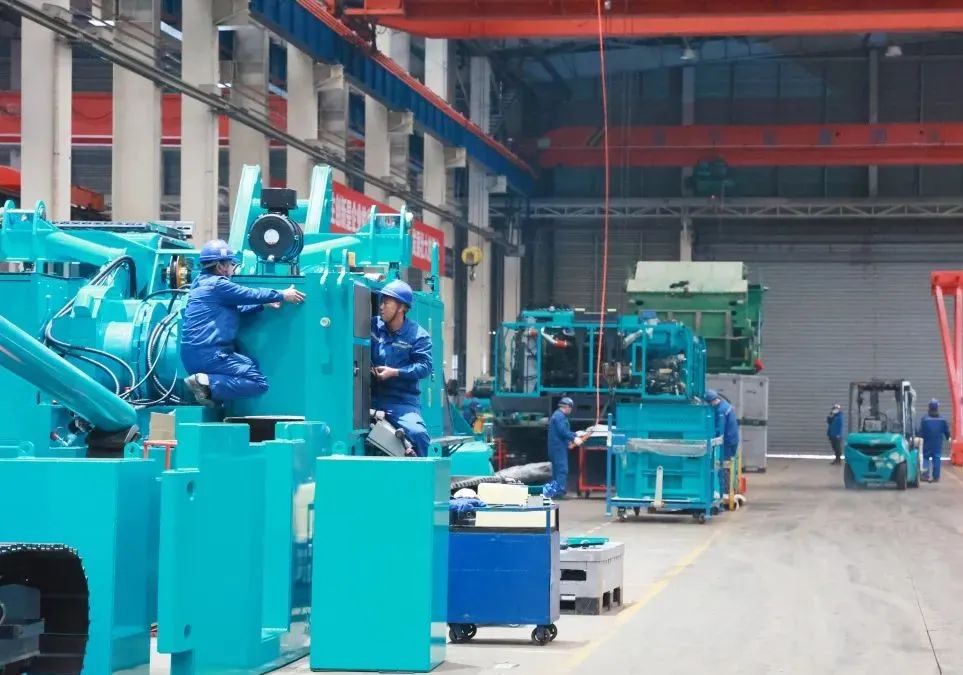 向着冲耀眼标全力以赴！币游国际智能正式开工