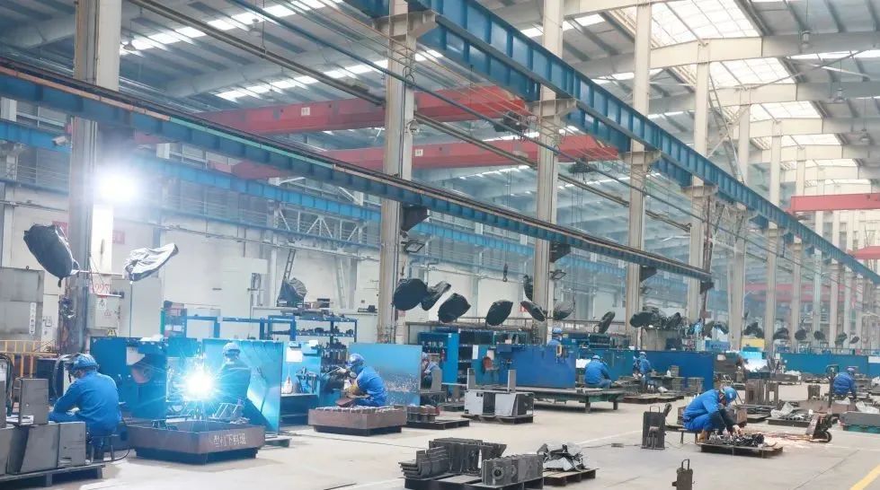 向着冲耀眼标全力以赴！币游国际智能正式开工