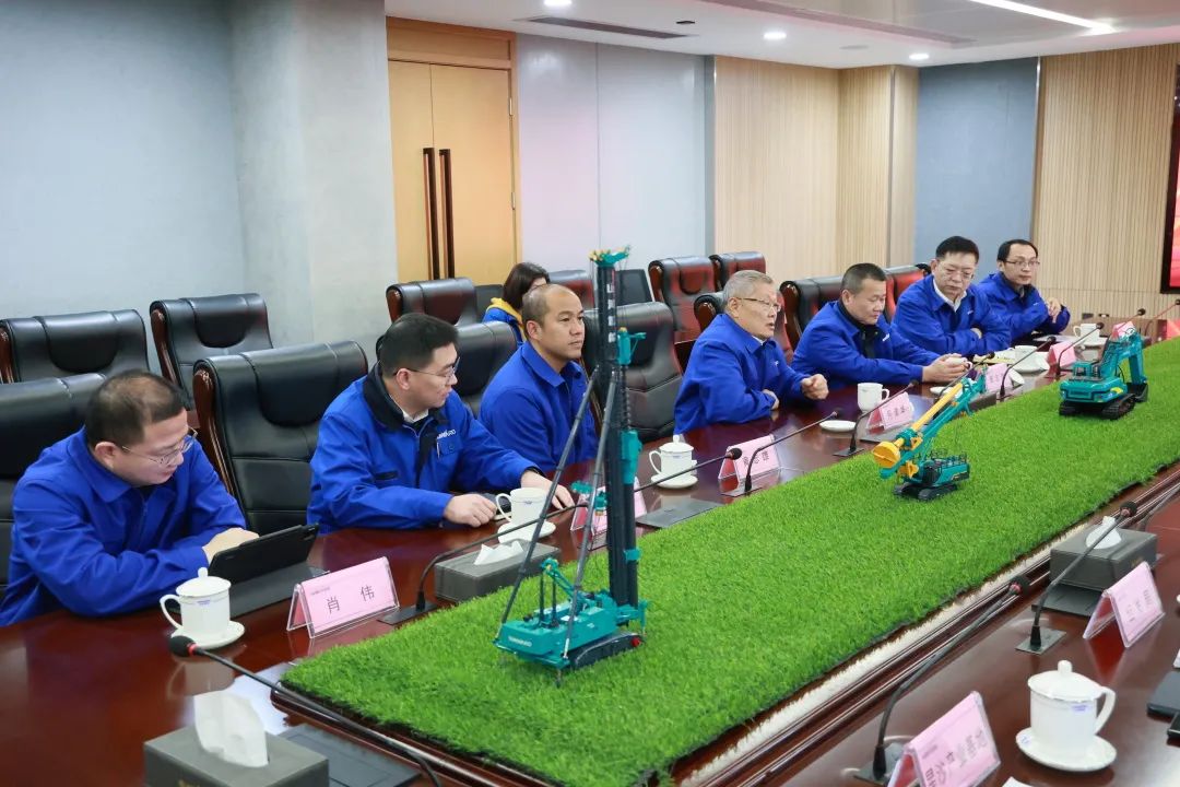 张庆红调研币游国际智能