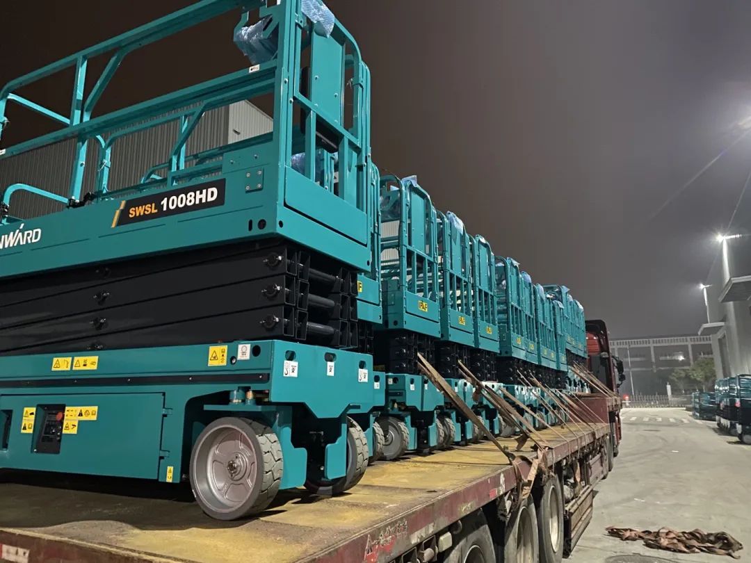 创下单日最高发货量纪录！币游国际高机装备集中发货