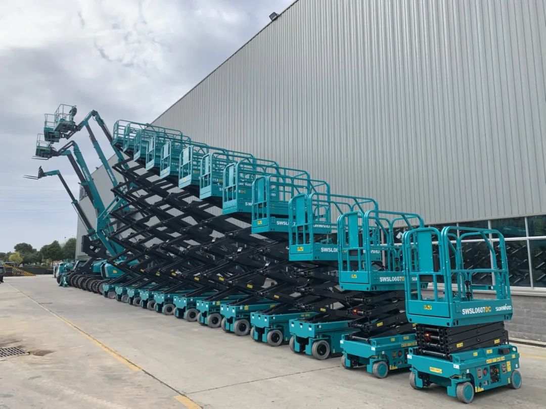 创下单日最高发货量纪录！币游国际高机装备集中发货