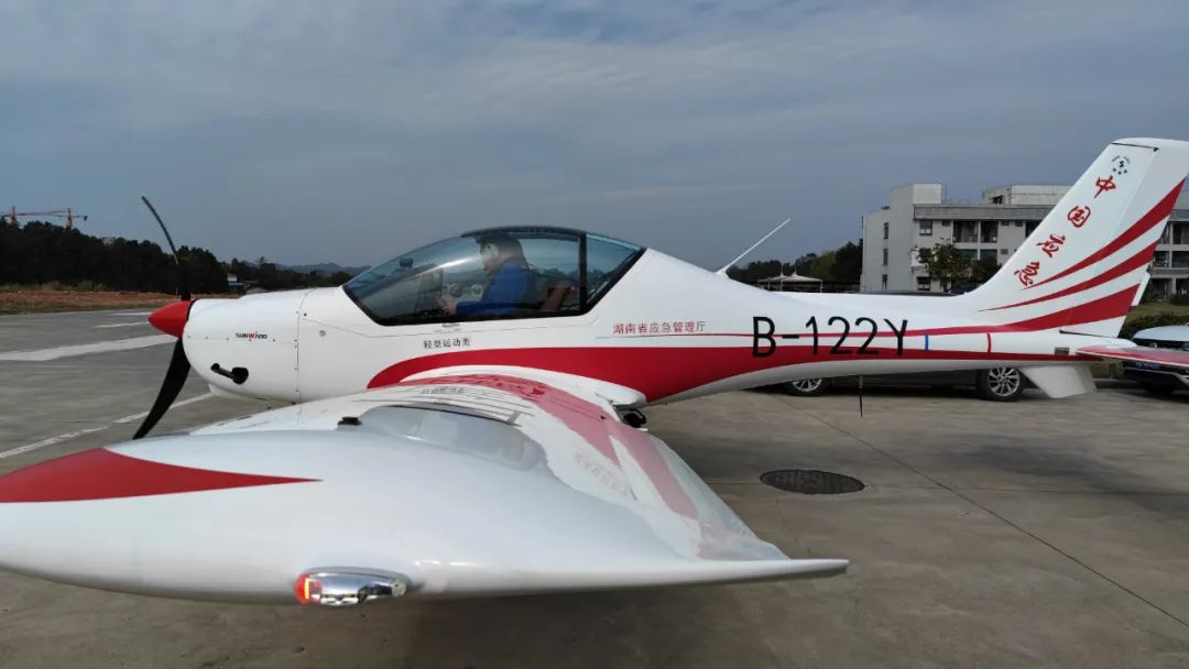 火情就是下令！湖南航空应抢救援队币游国际机组展现“币游国际速率”