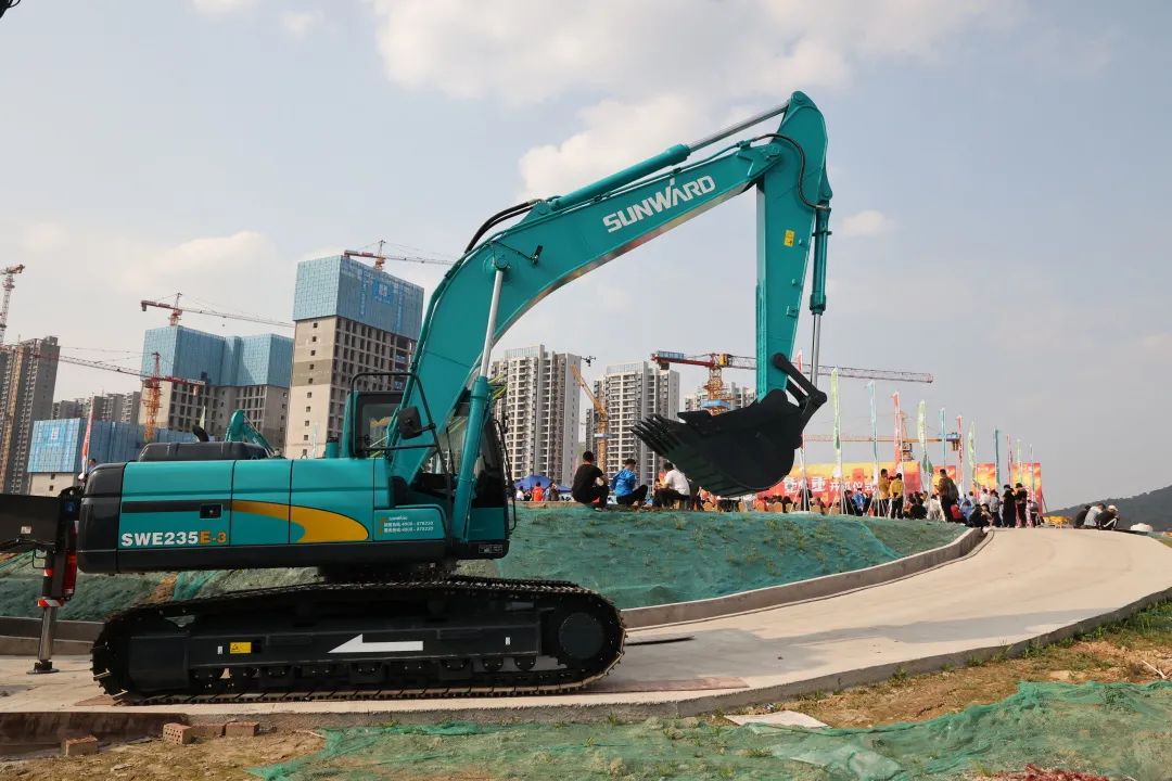 硬实力+软手刺！币游国际智能协拍电视剧《重中之重》开机