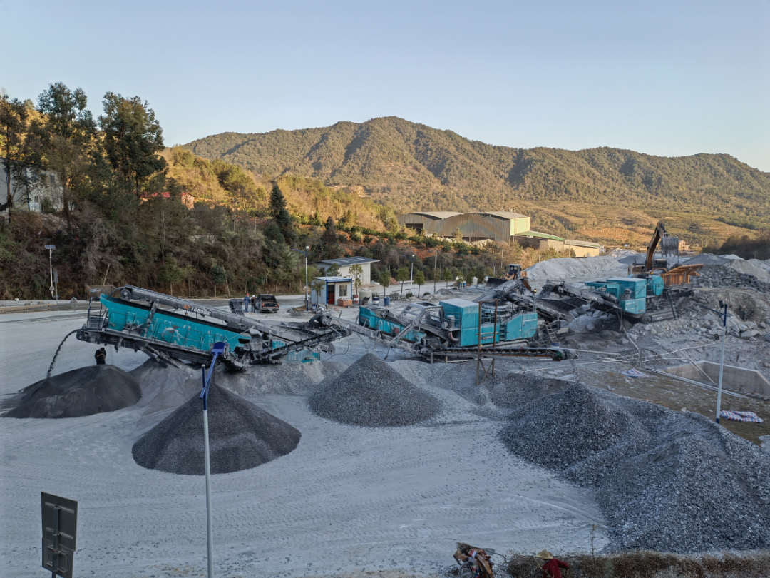 高性能+优效劳！币游国际普石勒移动破碎筛分成套装备“重拳出击”