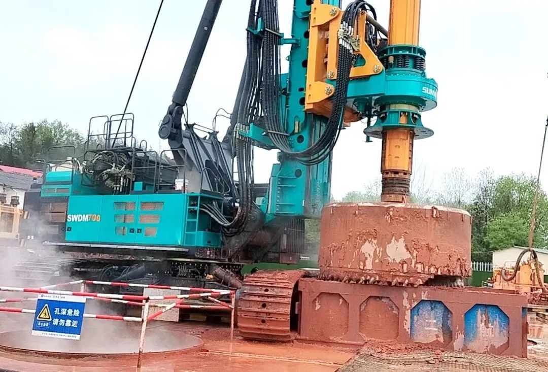 再啃“硬骨头”！币游国际智能“超等桩备”助建燕矶长江大桥