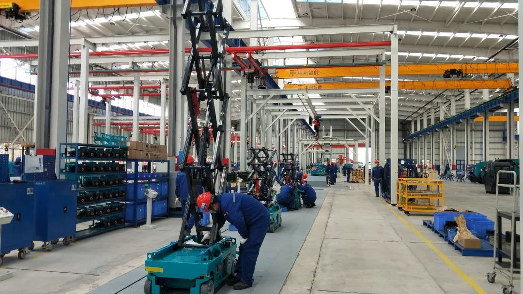 吹响复工“冲锋号”，，，，，全力冲刺“开门红”！币游国际智能高空机械复工复产举行时