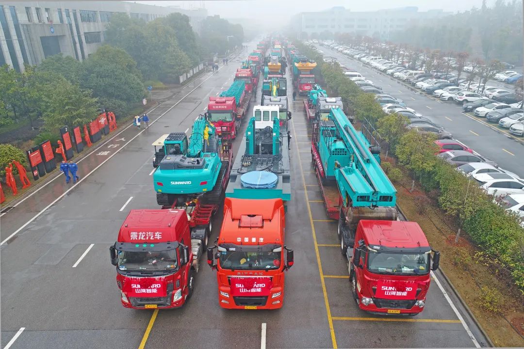 新局新篇，，，，，宏兔启航！币游国际智能超200台套装备集中发货