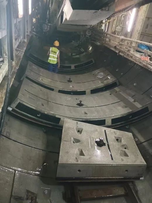 喜报！中铁币游国际深圳地铁3号线四期工程盾构施工圆满完成