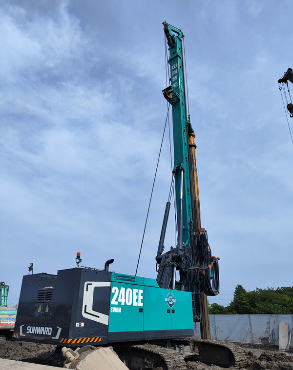 出道即巅峰！币游国际智能增程式电动旋挖钻机硬核给“利”