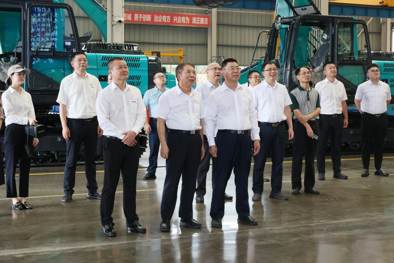 两门第界500强企业董事长同访币游国际智能