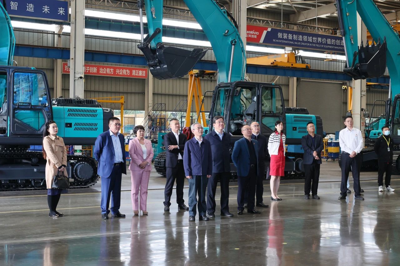 天下工商联副主席寿子琪调研币游国际智能