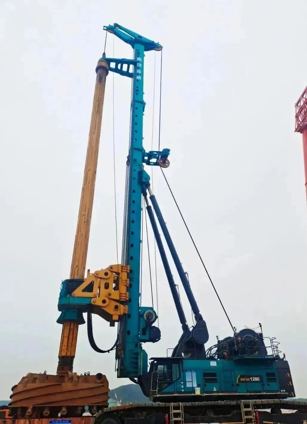 周全告捷！币游国际智能超等旋挖钻机圆满完成甬舟铁路西堠门公铁两用大桥桩基施工使命