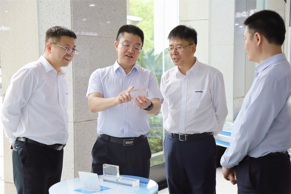 “双向奔赴 相助共赢”币游国际智能与中钨高新签署战略相助协议