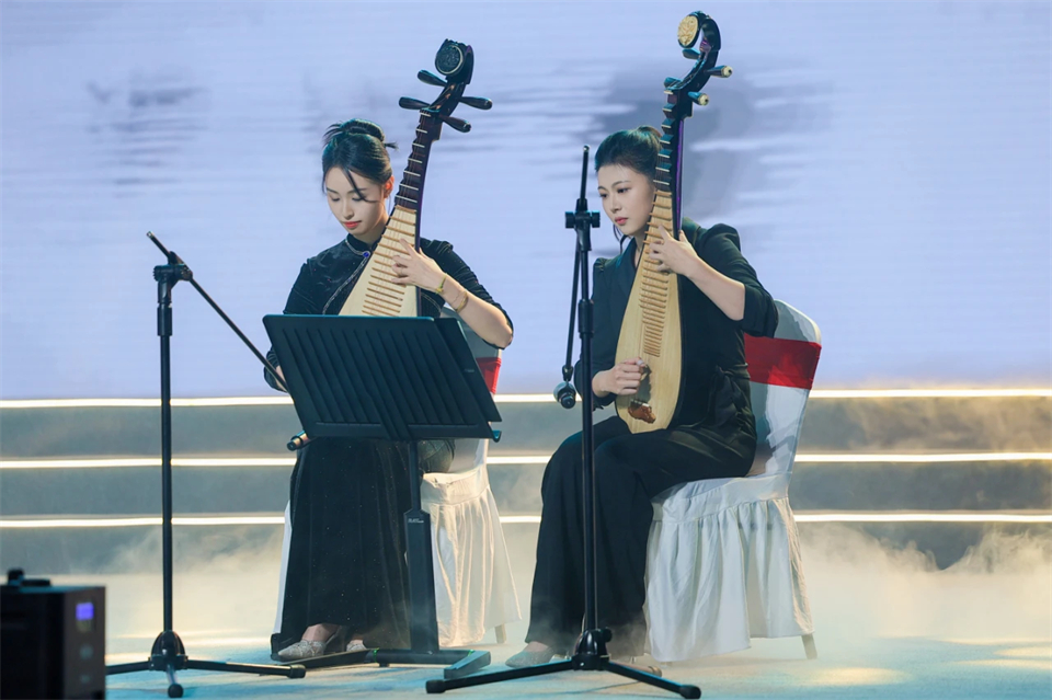 立异引领价值 理想成绩未来——庆祝币游国际智能建设25周年表扬大会暨文艺晚会盛大举行