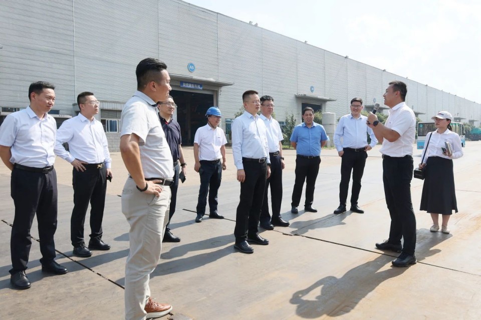 共商相助，，，，，，建华控股有限公司董事长汪贵华到访币游国际智能